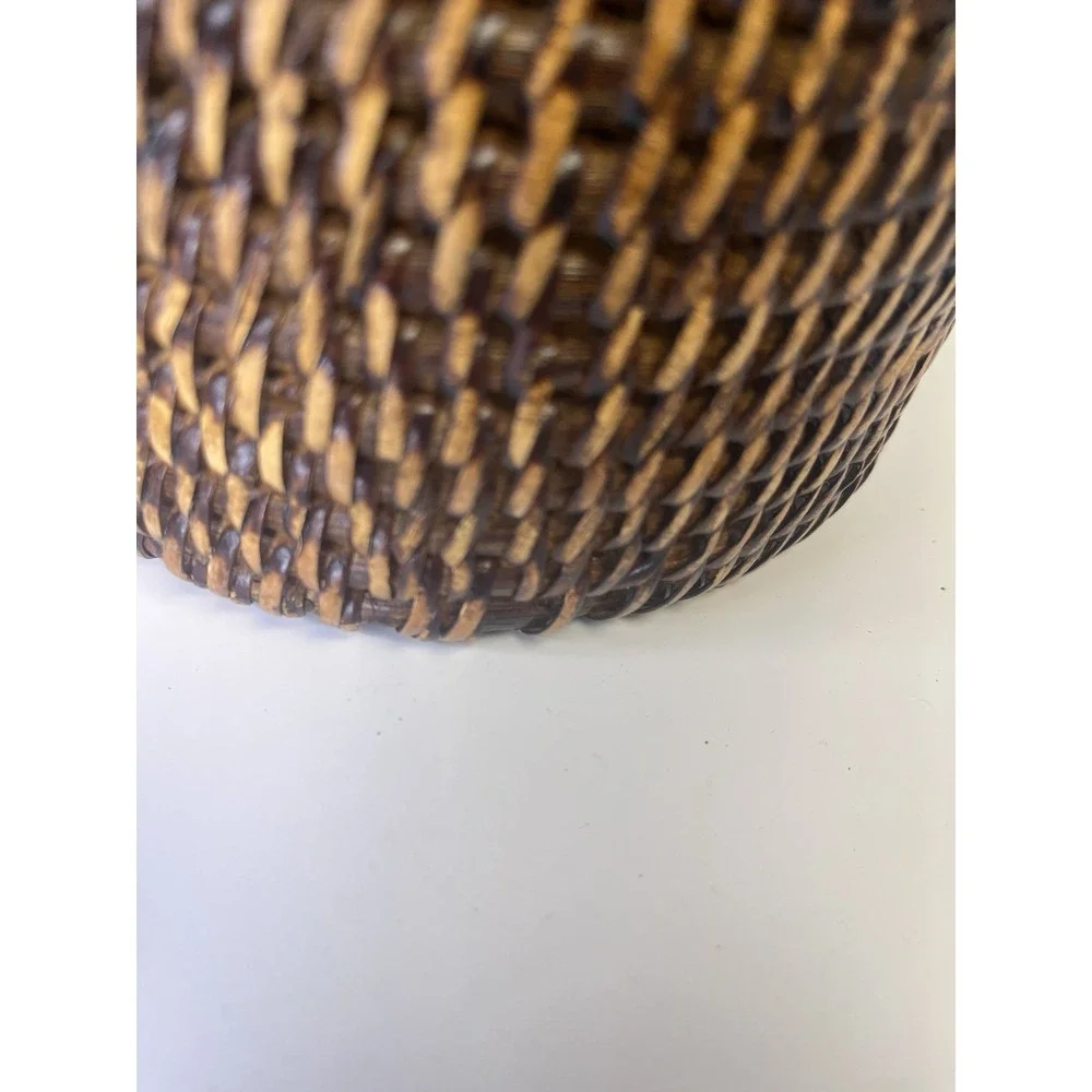 VTG‎ Rattan Wicker Lidded Basket Ginger Jar Woven Coil Cane Storage Vase